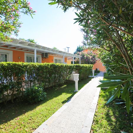 Mandraki Village Boutique Hotel 쿠쿠나리에스 외부 사진